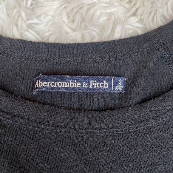 Abercrombie & Fitch Black 3/4 Sleeve -‎ Size Small - Picture 2 of 8